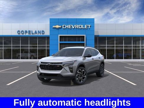 New 2026 Chevrolet Trax RS w/ Driver Confidence Package FWD image 9