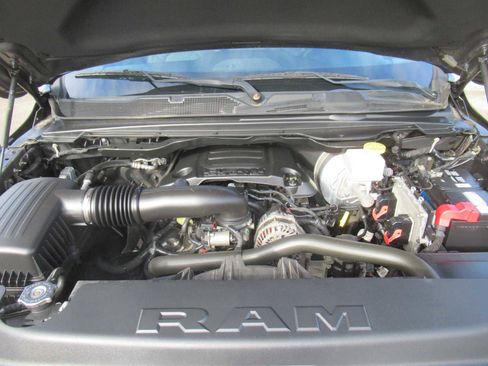 Used 2019 RAM 1500 Big Horn image 13