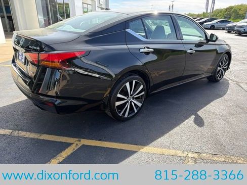 Used 2019 Nissan Altima 2.5 Platinum AWD/4WD image 8