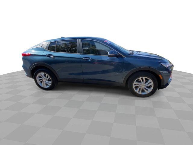 Used 2024 Buick Envista Preferred w/ Convenience I Package FWD image 3