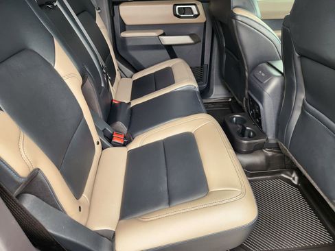 Used 2022 Ford Bronco Wildtrak image 34