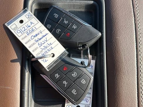 Used 2021 Chevrolet Suburban High Country image 7