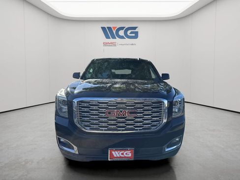 Used 2019 GMC Yukon XL Denali AWD/4WD image 8