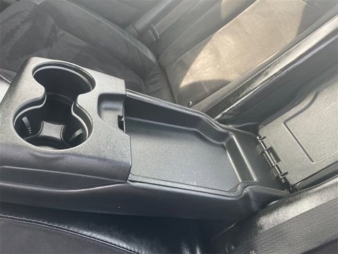 Used 2018 Dodge Charger GT image 37