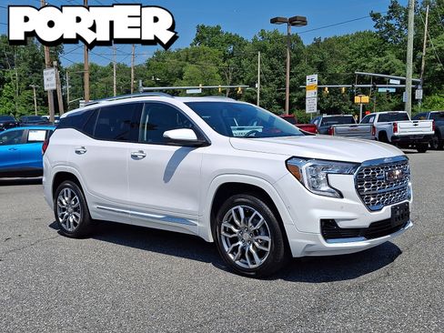 Certified 2023 GMC Terrain Denali w/ Denali Premium Package AWD/4WD image 1