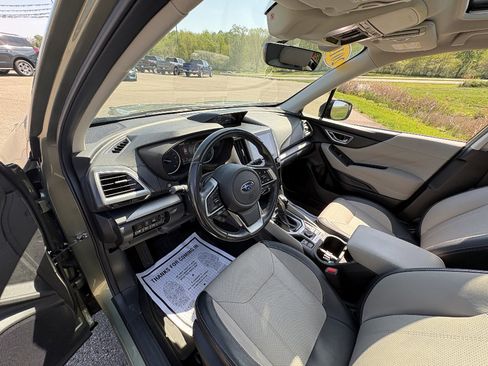 Used 2019 Subaru Forester Limited w/ Popular Package #3 image 31