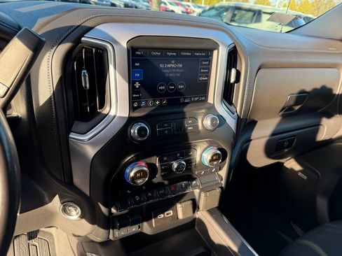 Used 2020 GMC Sierra 1500 Elevation w/ Elevation Value Package image 14