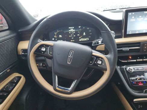 Used 2022 Lincoln Corsair Reserve image 30