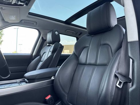 Used 2017 Land Rover Range Rover Sport HSE AWD/4WD image 20