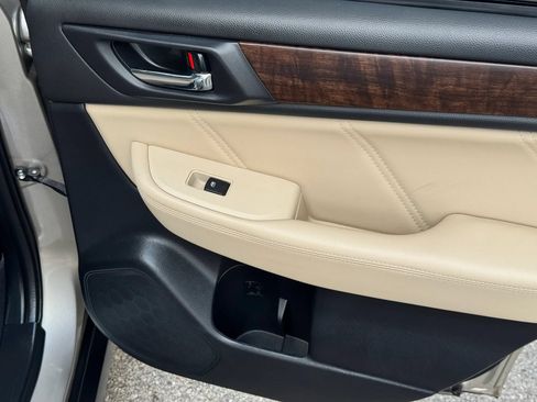 Used 2019 Subaru Outback 2.5i Limited w/ Popular Package #2 AWD/4WD image 27