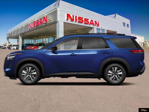 New 2026 Nissan Pathfinder SL w/ SL Premium Package image 2