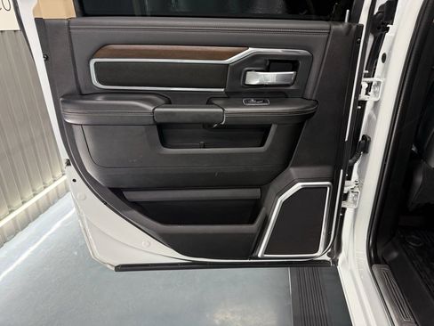 Used 2022 RAM 3500 Laramie image 22
