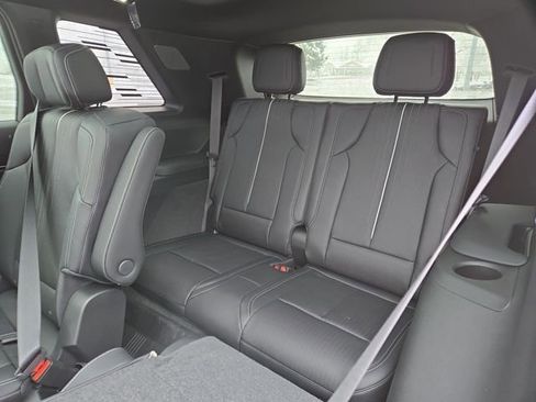 New 2026 Cadillac Vistiq Sport image 33