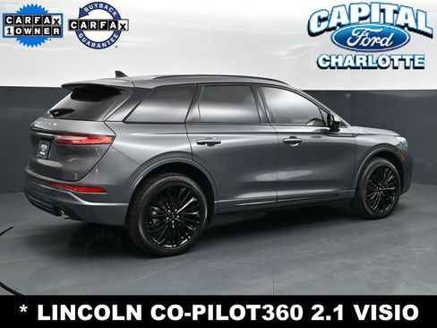 Used 2023 Lincoln Corsair Reserve w/ Equipment Group 201A FWD image 7