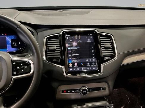 Certified 2023 Volvo XC90 B6 Ultimate w/ Protection Package Premier AWD/4WD image 9