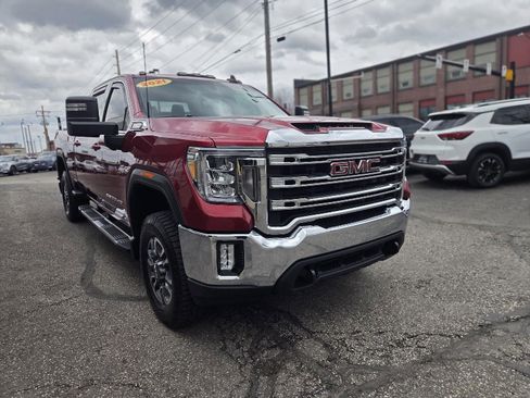 Used 2021 GMC Sierra 2500 SLE w/ SLE Value Package; image 10