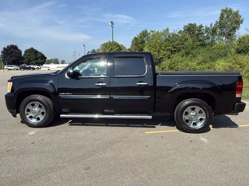 Used 2013 GMC Sierra 1500 Denali AWD/4WD image 9