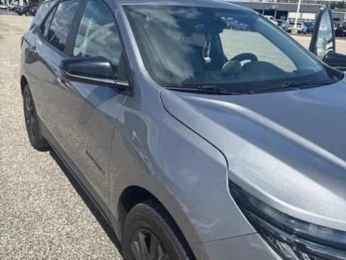 Used 2024 Chevrolet Equinox LS w/ LS Convenience Package AWD/4WD image 12