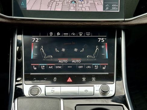 Used 2021 Audi Q8 Prestige image 31