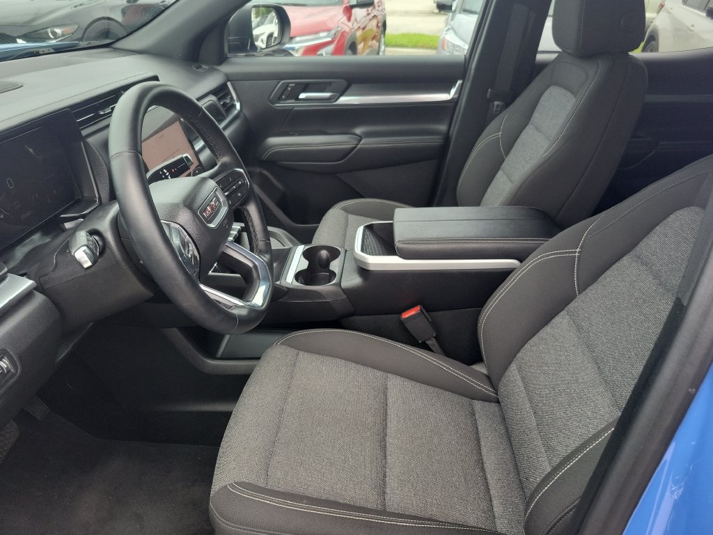 Used 2026 GMC Terrain Elevation FWD image 29