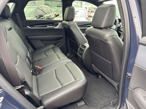 Used 2025 Cadillac XT5 Premium Luxury AWD/4WD image 23