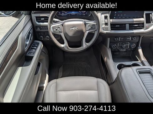 Used 2023 Chevrolet Suburban Z71 w/ Luxury Package AWD/4WD image 13