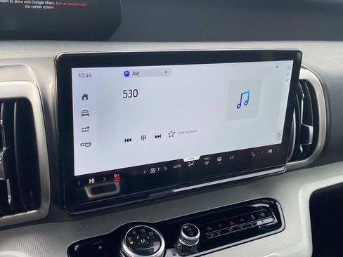 New 2025 Ford Expedition Active image 20