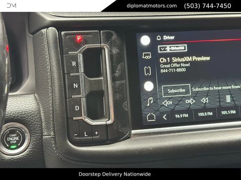 Used 2022 GMC Yukon XL Denali w/ Advanced Technology Package image 27