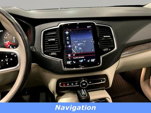 Used 2024 Volvo XC90 T8 Plus AWD/4WD image 9