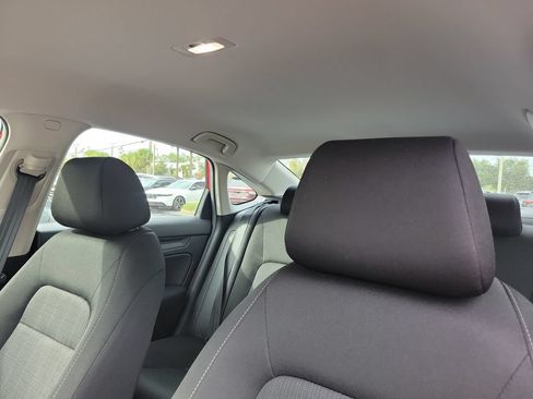 Certified 2025 Honda Civic LX image 21