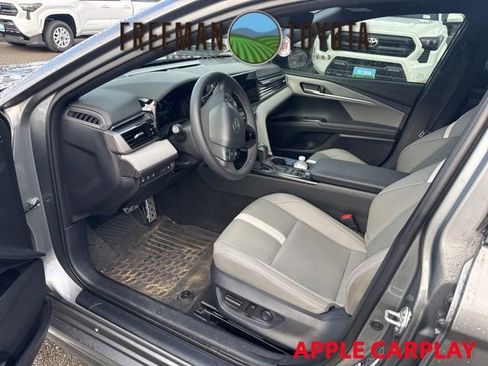 Used 2025 Toyota Camry SE w/ Multimedia Upgrade Package FWD image 7
