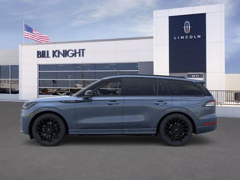 New 2026 Lincoln Aviator Reserve image 3