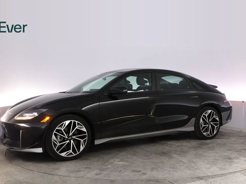 Used 2023 Hyundai Ioniq 6 SEL RWD image 18
