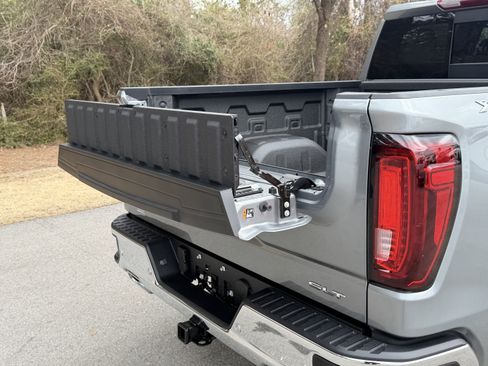 New 2026 GMC Sierra 1500 SLT w/ SLT Premium Plus Package image 13