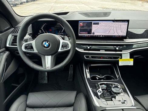 New 2026 BMW X7 xDrive40i w/ M Sport Package AWD/4WD image 19