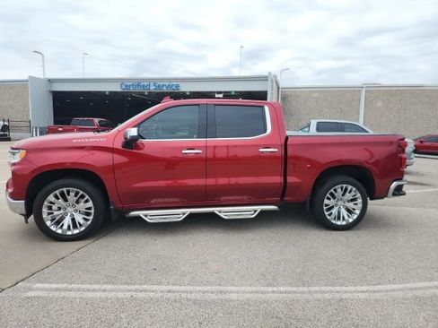 Used 2023 Chevrolet Silverado 1500 LTZ w/ LTZ Premium Package AWD/4WD image 6