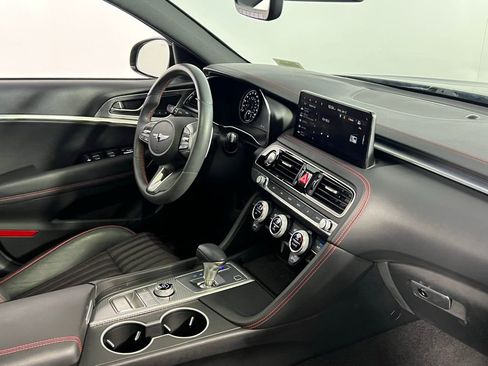 Used 2023 Genesis G70 2.0T w/ Sport Prestige Package image 32