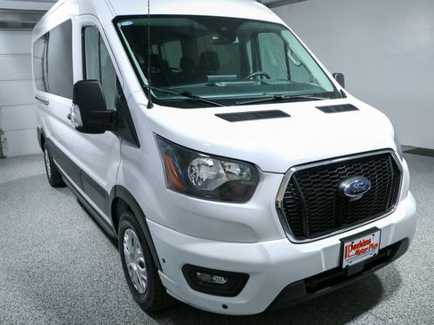Used 2025 Ford Transit 350 XLT RWD image 5