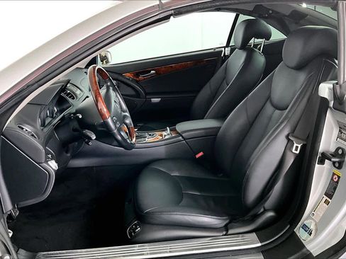 Used 2007 Mercedes-Benz SL 550 5.5L V8 image 9