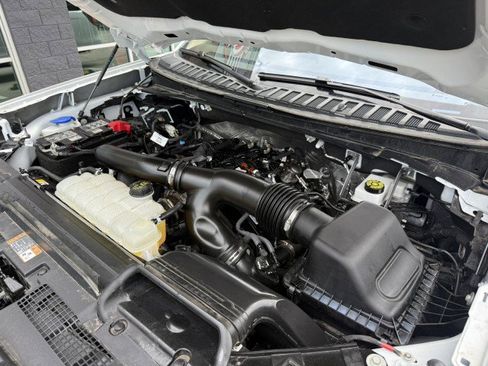 Used 2025 Ford Expedition Max Platinum AWD/4WD image 24