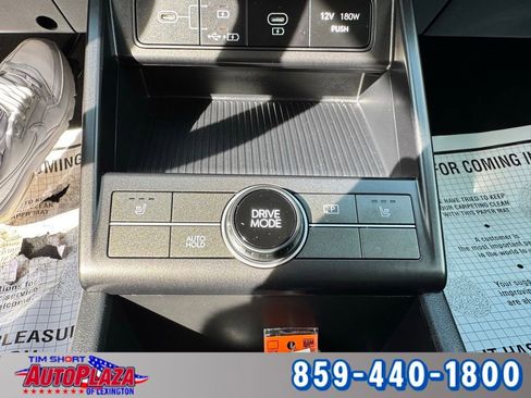 Used 2024 Hyundai Kona SEL FWD image 29