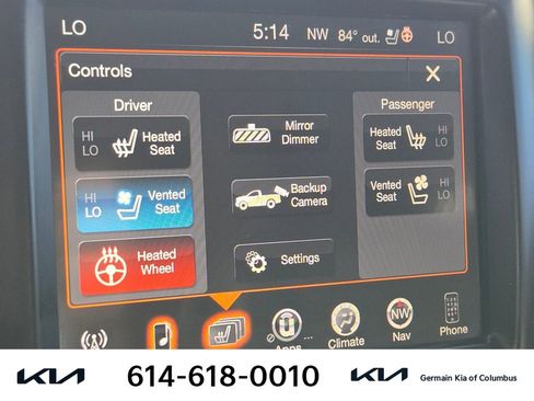 Used 2016 RAM 1500 Laramie w/ Convenience Group AWD/4WD image 28