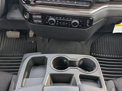 New 2025 Chevrolet Silverado 1500 LT image 19