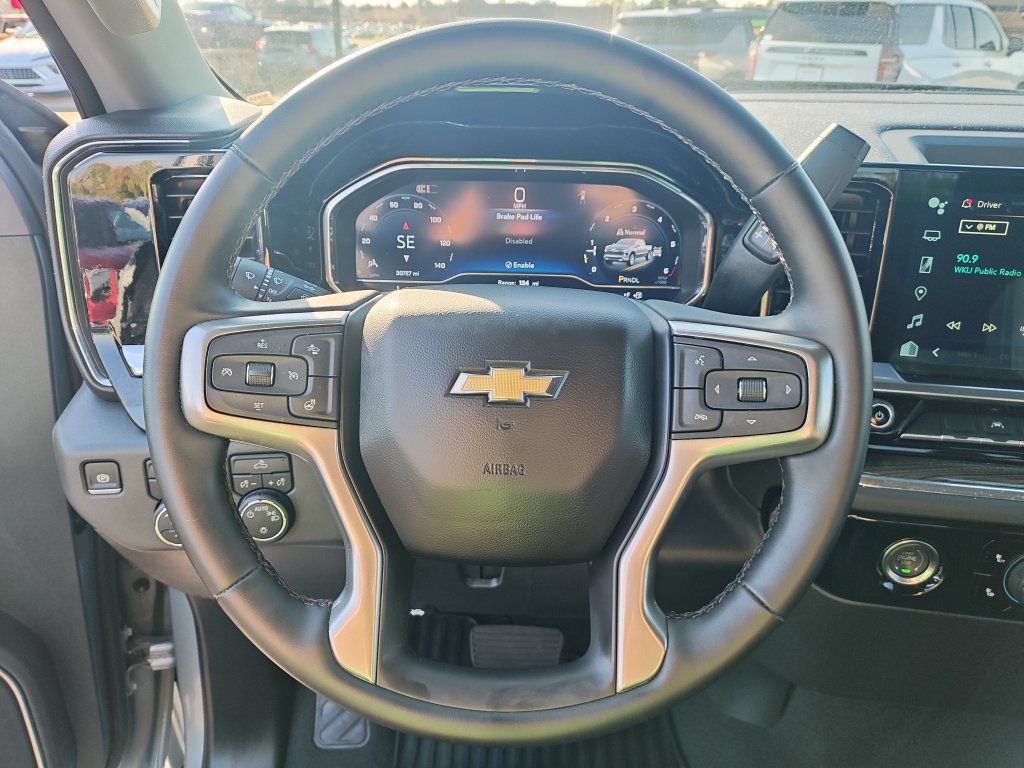 Used 2024 Chevrolet Silverado 1500 LT AWD/4WD image 17