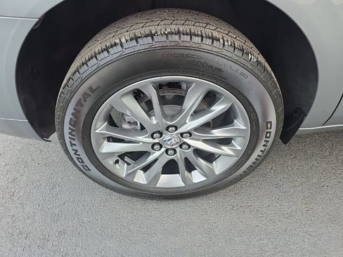 Used 2023 Buick Enclave Avenir FWD image 30