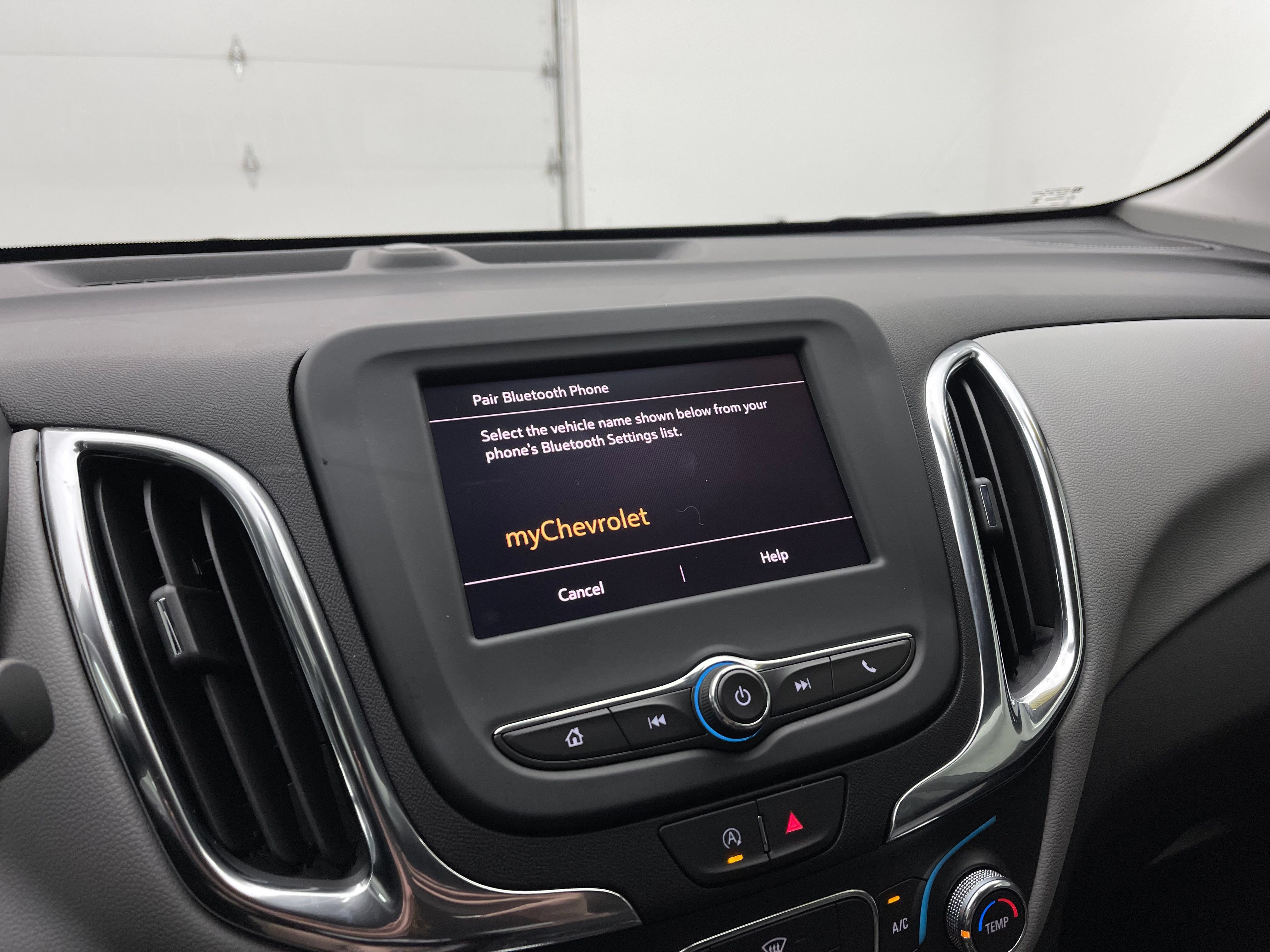 Used 2024 Chevrolet Equinox LS FWD image 21