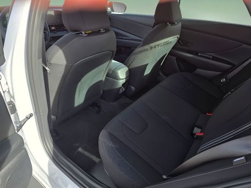 New 2026 Hyundai Elantra Sport image 15