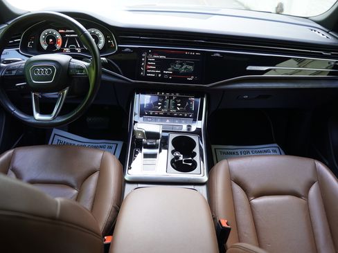 Used 2021 Audi Q8 Premium Plus w/ Premium Plus Package AWD/4WD image 16