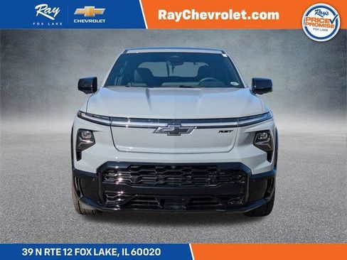 New 2025 Chevrolet Silverado EV RST image 9