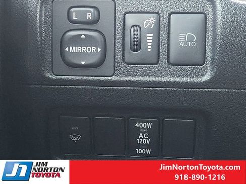 Used 2020 Toyota 4Runner SR5 image 25